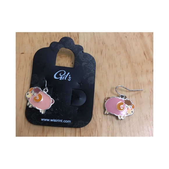 New earrings - Picture 3 of 4